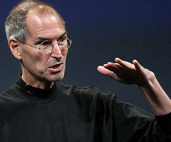 Halve tech-wereld boos op Steve Jobs