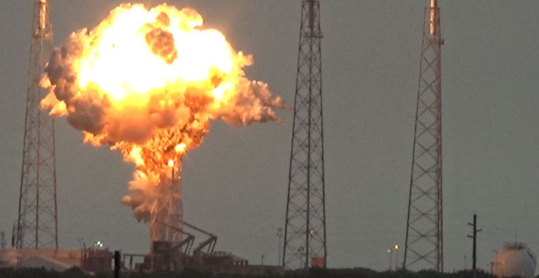 Bedrijf wil 50 miljoen dollar van SpaceX na ontploffing