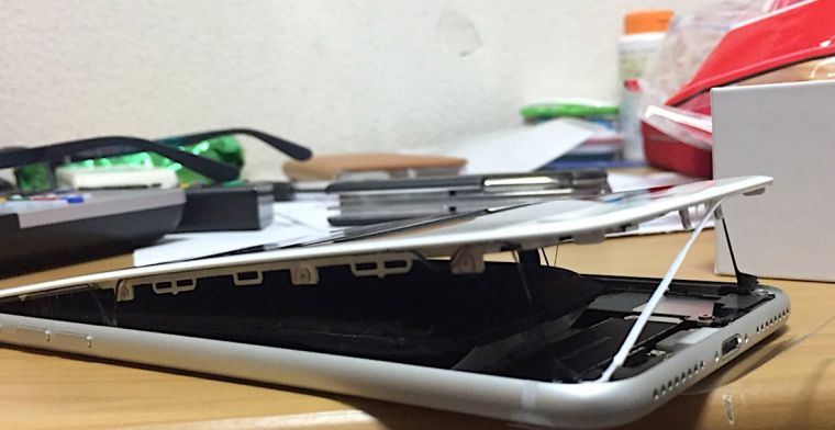 Apple onderzoekt opgezwollen iPhone 8-accu's