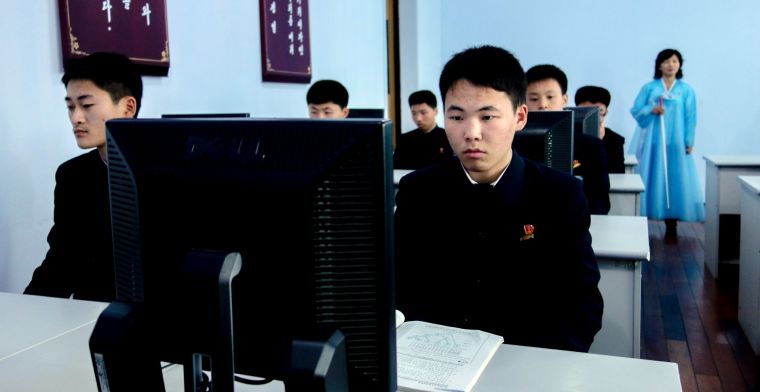 ‘Families Noord-Koreaanse hackers krijgen bananen’