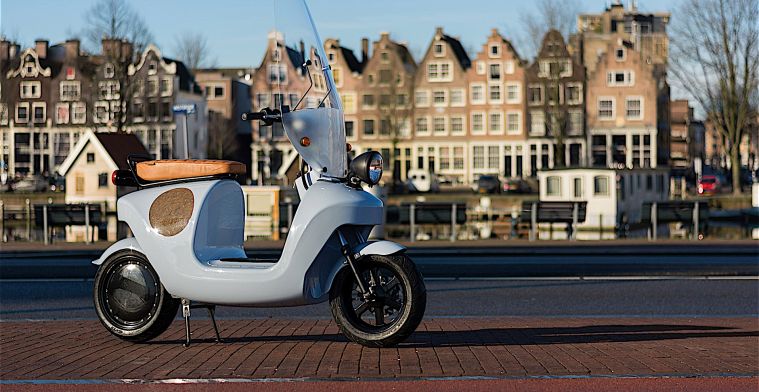 Eerste in Nederland geproduceerde e-scooter nu te koop
