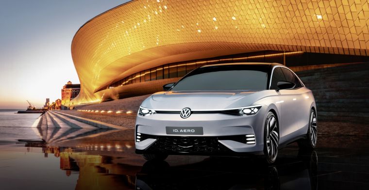 Volkswagen onthult eerste volledig elektrische sedan