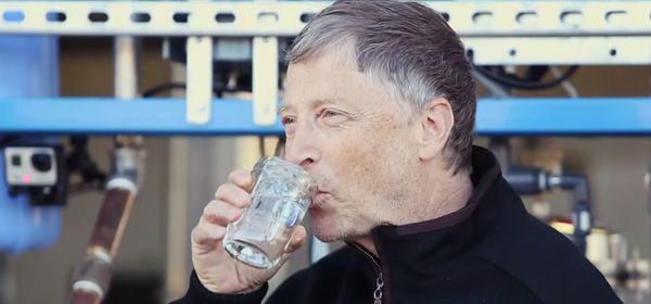 Bill Gates ziet toekomst in 'poepwater'