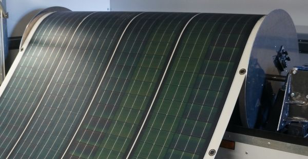 Uitrolbaar zonnepaneel gaat helpen levens te redden 
