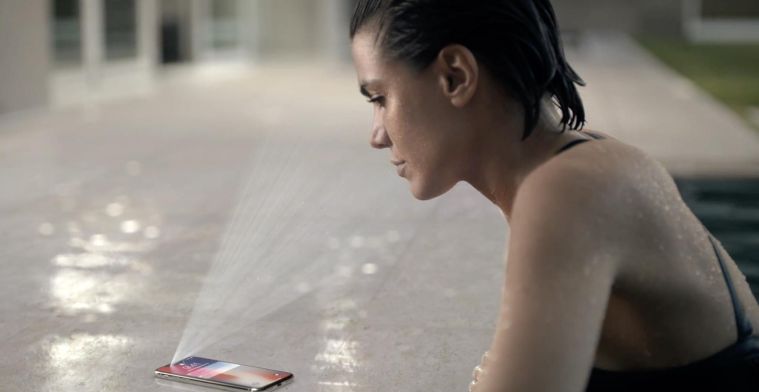 Apple steekt miljoenen in maker Face ID-laserchip