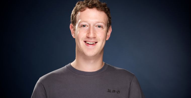 Zuckerberg wil Facebook zelf door de crisis loodsen