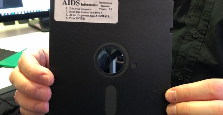 Terug in de tijd: diskette verspreidt gijzelvirus