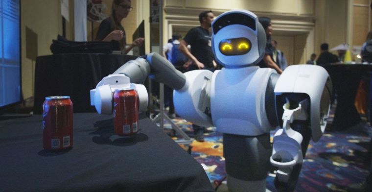 Deze robot haalt je bier uit de koelkast