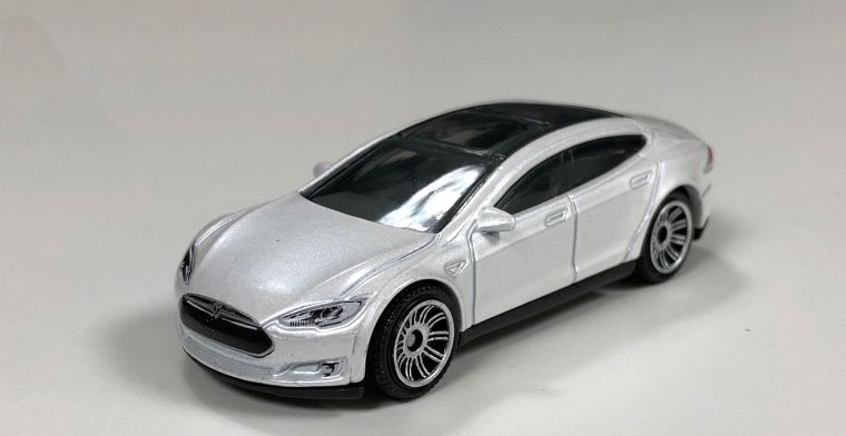 Bright Stuff: Tesla Model S