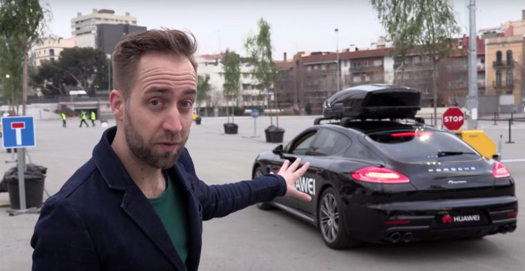 Deze Porsche is zelfrijdend dankzij een smartphone