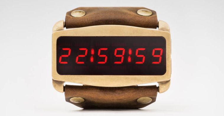 Horloge uit Escape from New York als smartwatch te koop