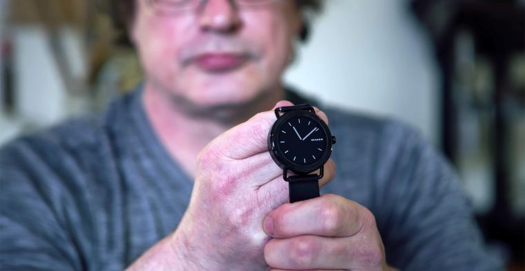 Uitpakparty: Skagen-smartwatch komt tekort