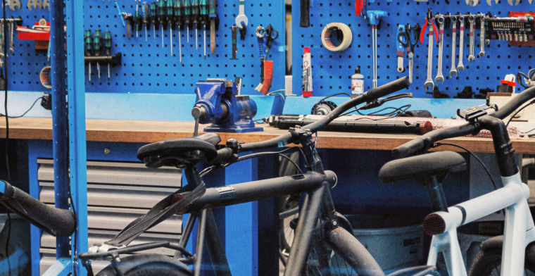 Ook KwikFit nu reparatiepunt voor VanMoof-fietsen