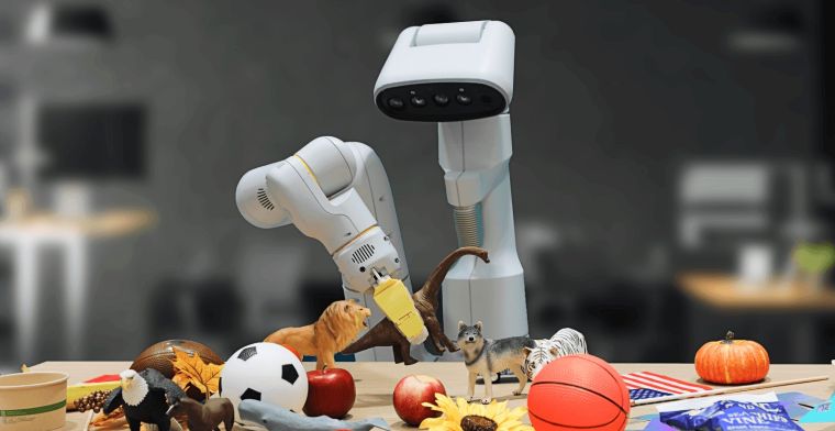 Nieuwe AI van Google maakt robots 'behulpzaam': robot ruimt je rommel op?