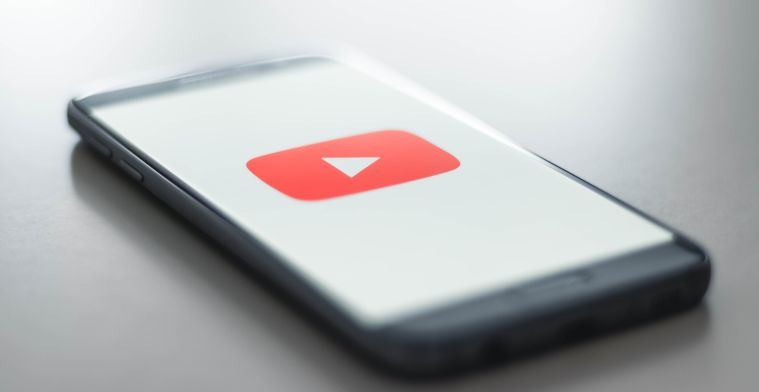 YouTube vat nu met AI video's voor je samen