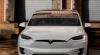 Een Tesla die in de VS total loss werd verklaard rijdt nu weer rond in Oekraïne