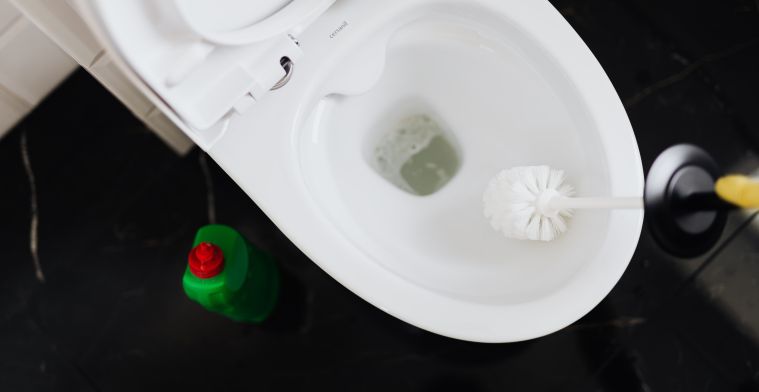 Einde van de wc-borstel? Supergladde 3D-geprinte toiletpot stoot elk materiaal af