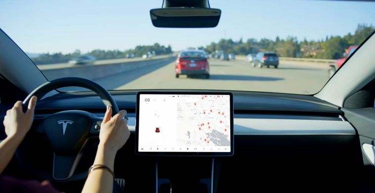 Tesla wint belangrijke rechtszaak over dodelijk ongeluk en de rol van Autopilot