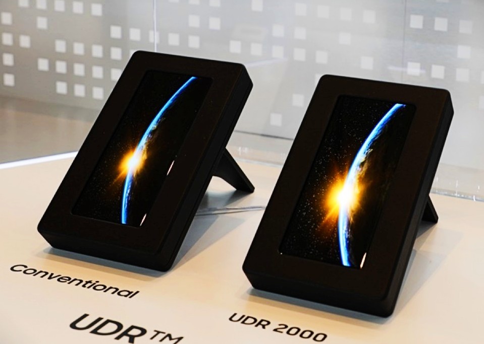 Забудьте об OLED, это PHOLED: Samsung предлагает дисплей, который потребляет меньше энергии