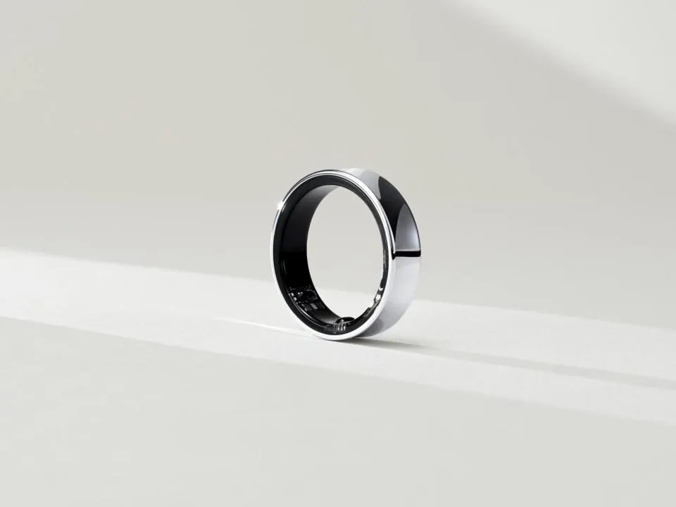 Samsung expects to sell nearly half a million smart rings