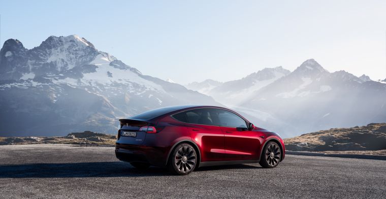 Tesla Model Y vanaf vrijdag duizenden euro duurder